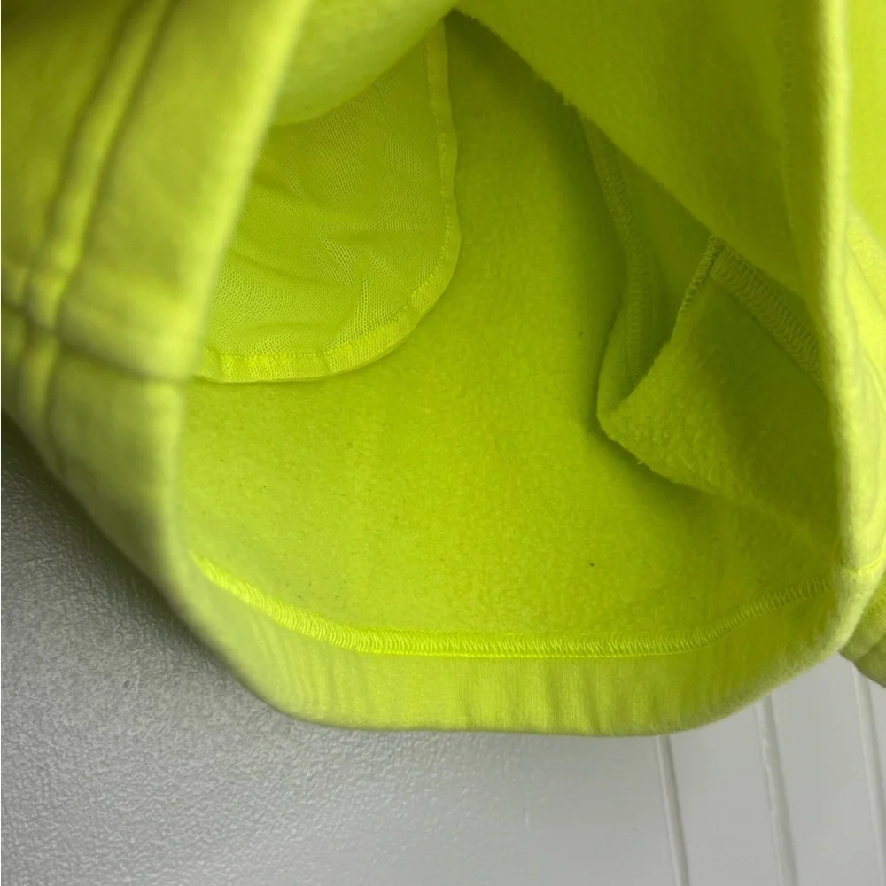 lululemon loungeful Scuba High Rise Shorts sz 2